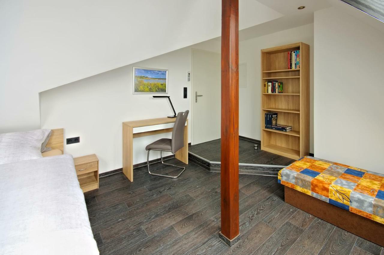 Ferienwohnung Lausitzer Seenland Tom Гросрешен Экстерьер фото